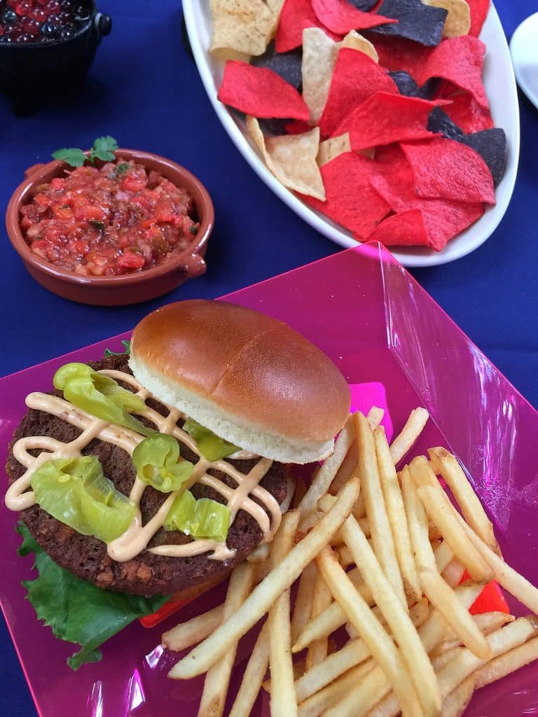 H2O Glow Nights at Typhoon Lagoon - Vegan Impossible Burger