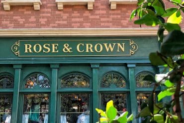 Vegan Disney Food Review: Rose & Crown Dining Room in the UK at Epcot
