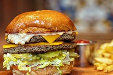 Vegan at Walt Disney World - Impossible Cheeseburger at House of Blues in Disney Springs