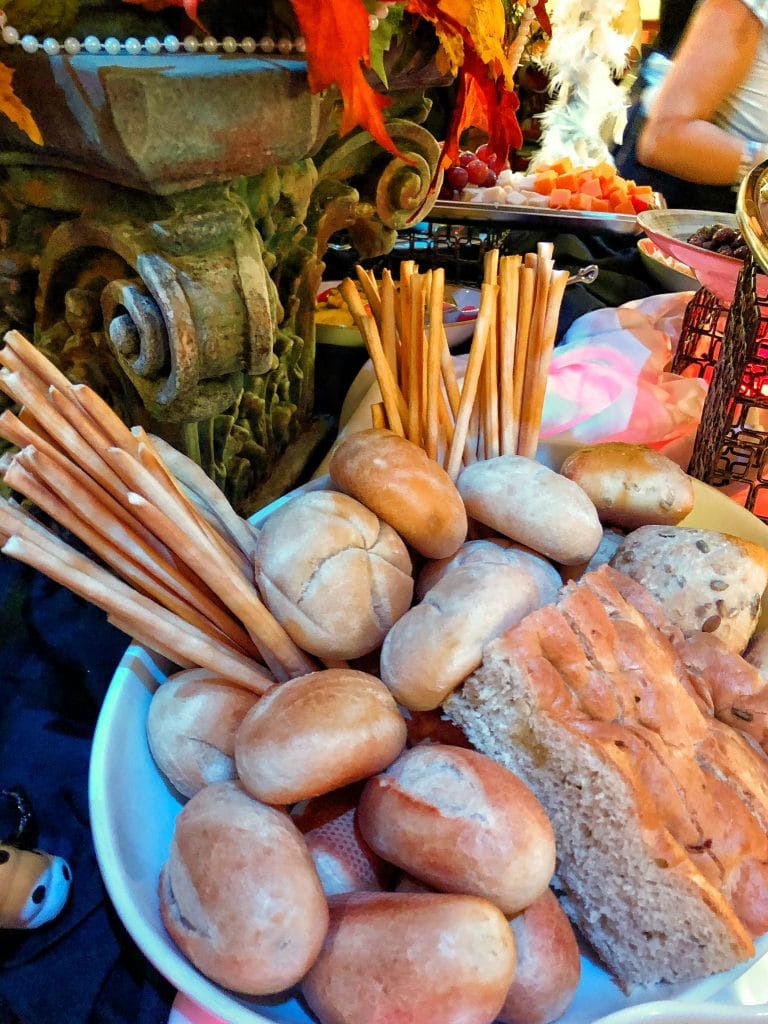 Vegan Options at Cruella’s Halloween Hide-A-Way in the Magic Kingdom during Mickey’s Not So Scary Halloween Party