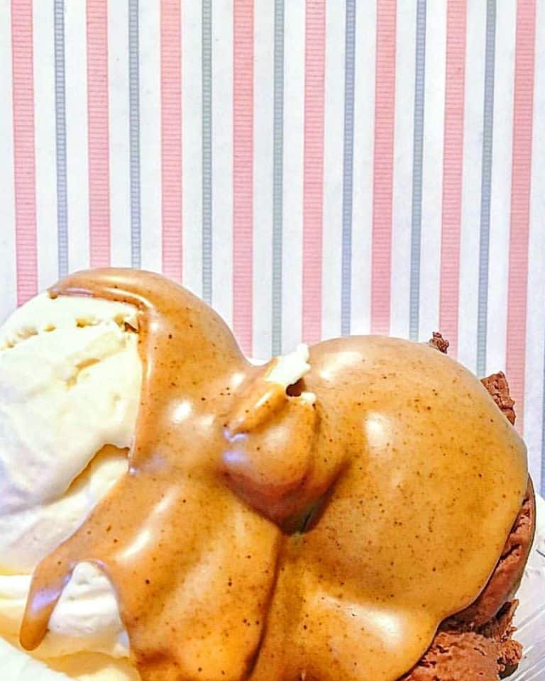 Vegan Ice Cream with Warm Peanut Butter Sauce in the Magic Kingdom at Walt Disney World