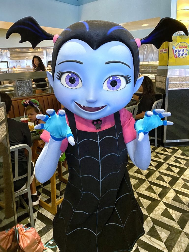 Hollywood and Vine Disney Junior Play ‘n Dine Vampirina