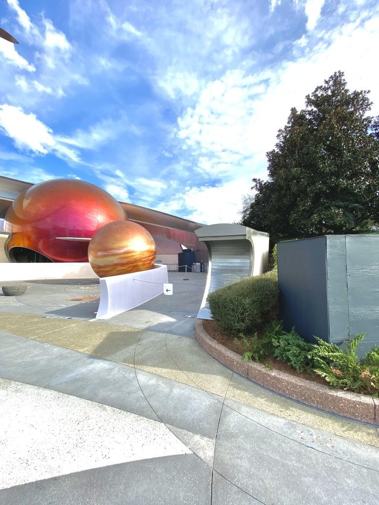 Space 220 restaurant sign