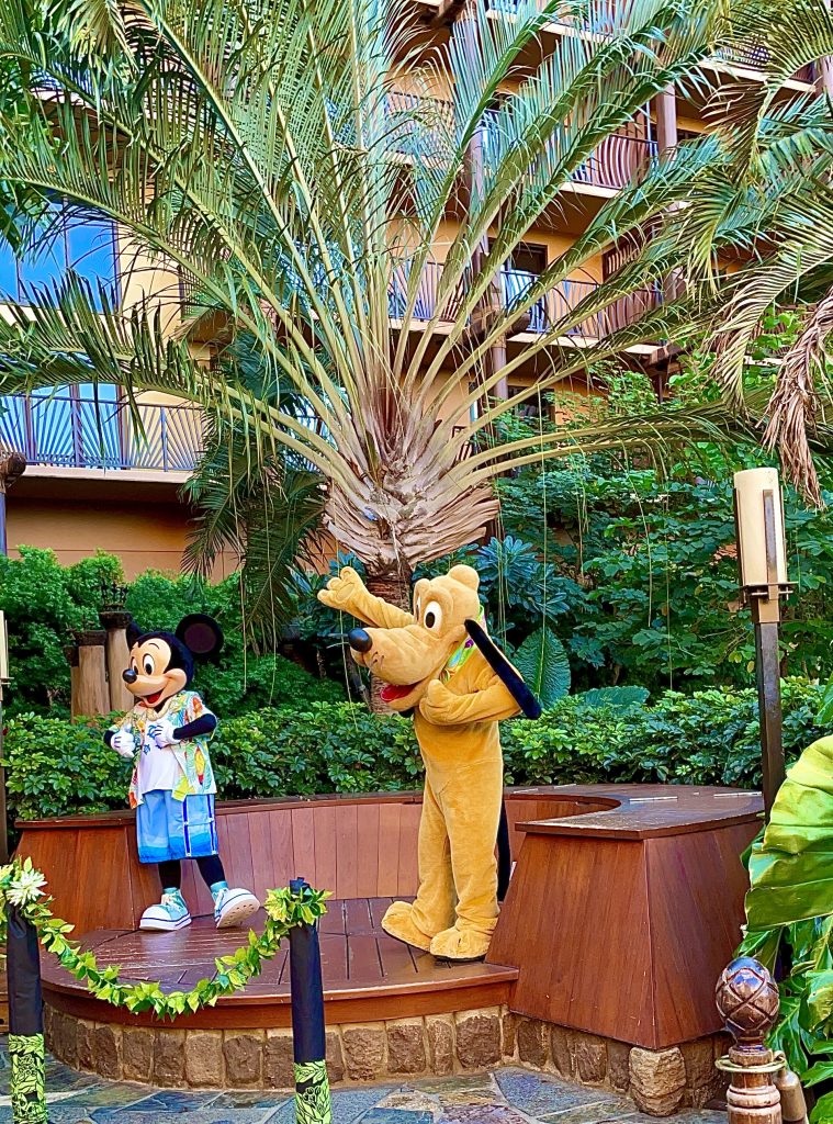 Mickey and Pluto Makahiki Aulani