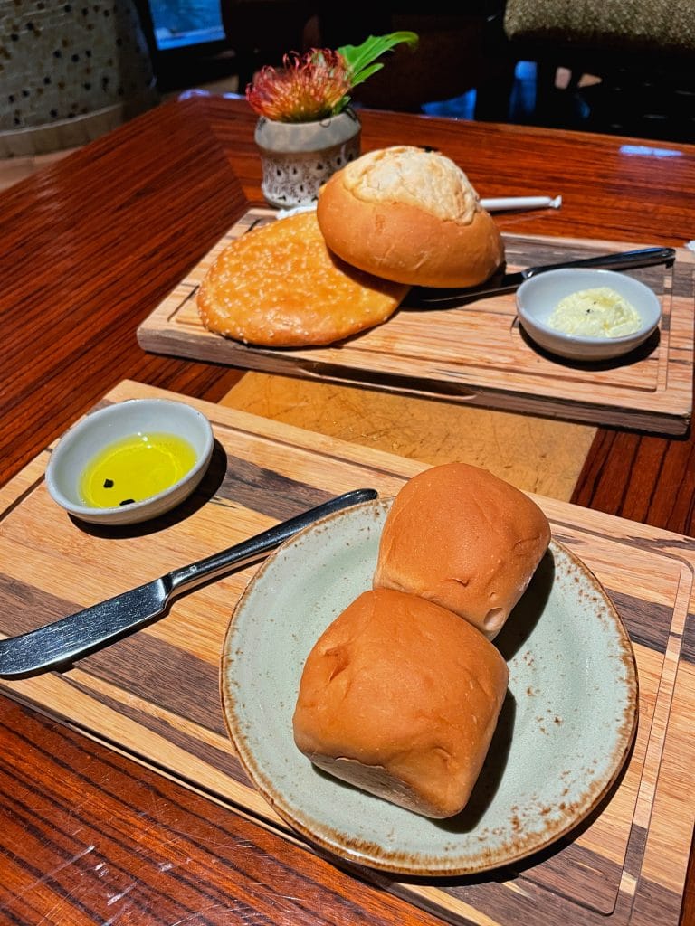 vegan and non-vegan bread service Jiko
