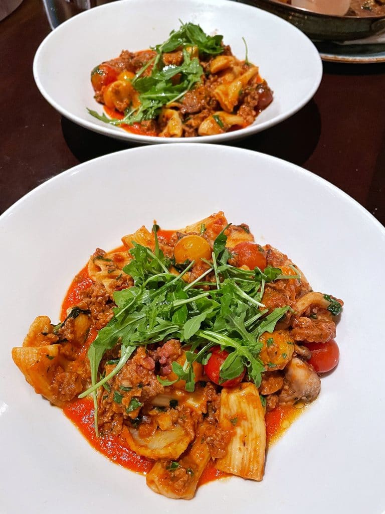 Trattoria al Forno vegan Rigatoni Bolognese