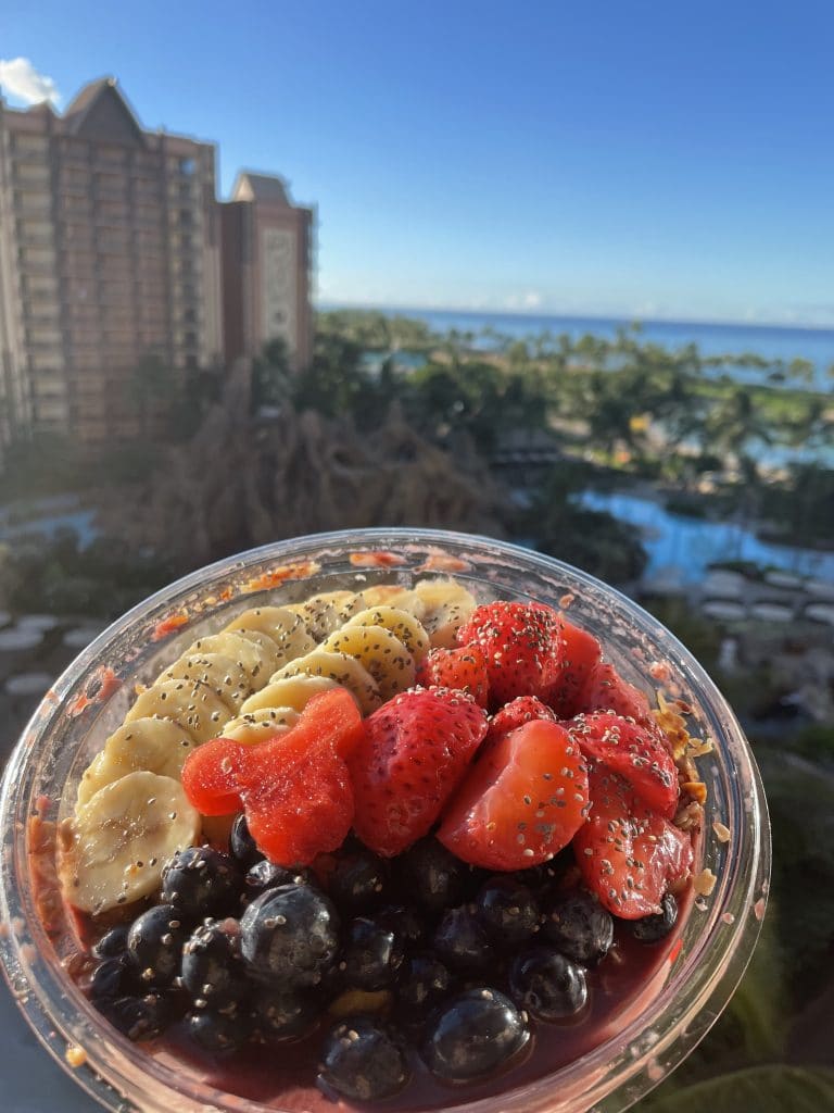 Traditional Acai Bowl Aulani vegan