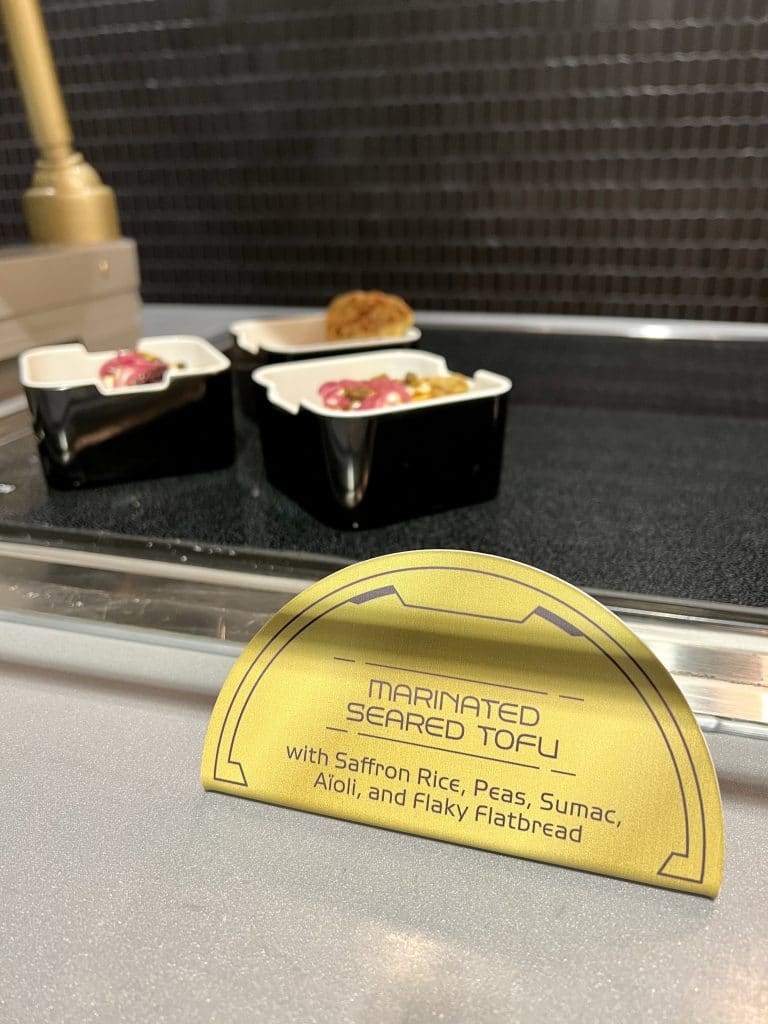 Vegan lunch Star Wars Galactic Starcruiser