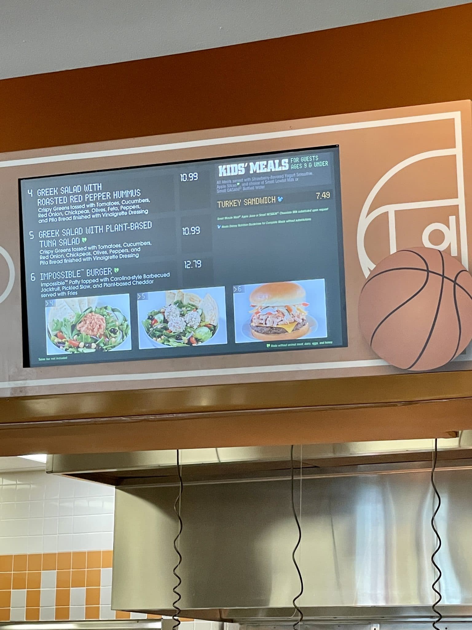 All-Star Sports Resort End Zone Food Court