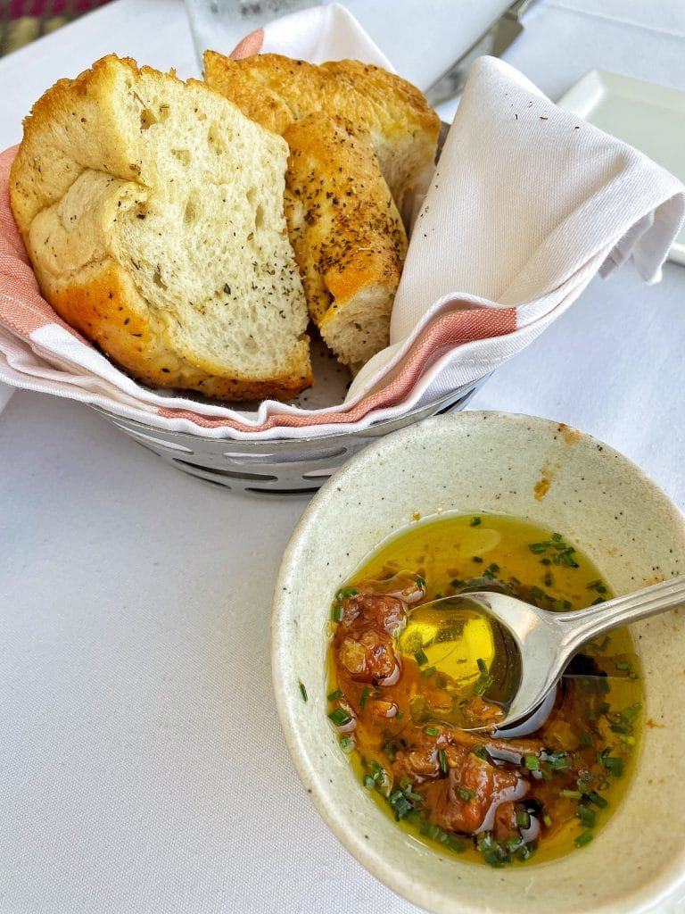 California Grill bread service