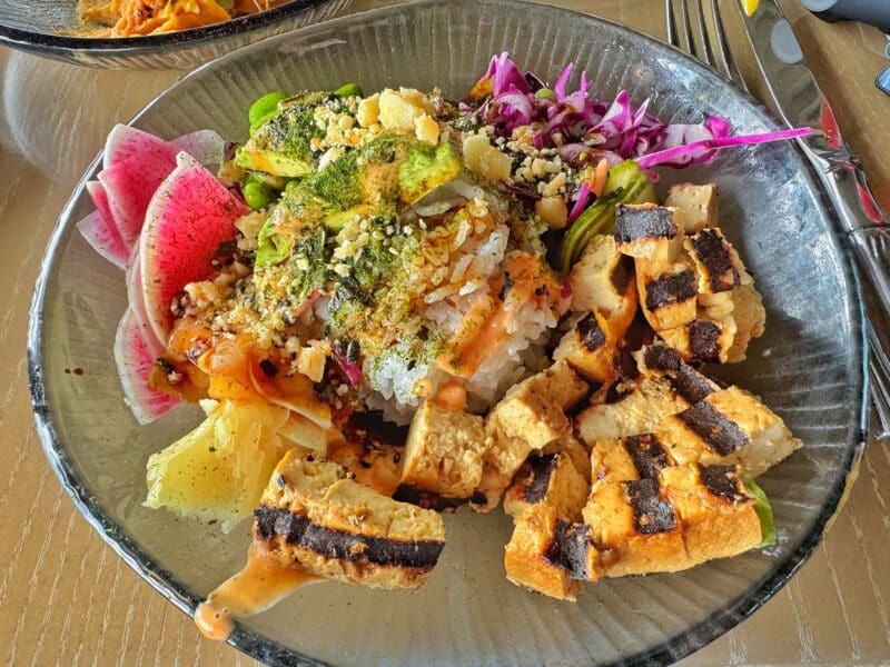 Wailulu Bar and Grill Vegan Tofu Poke Bowl