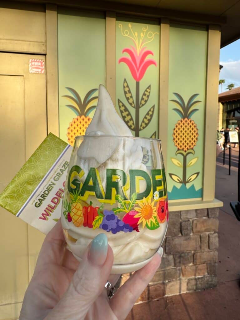 Garden Graze completer Dole Whip 2025